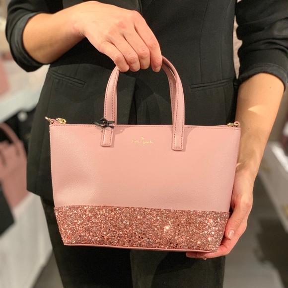 Kate Spade Ina Greta Winter Collection - Picture 4 of 8